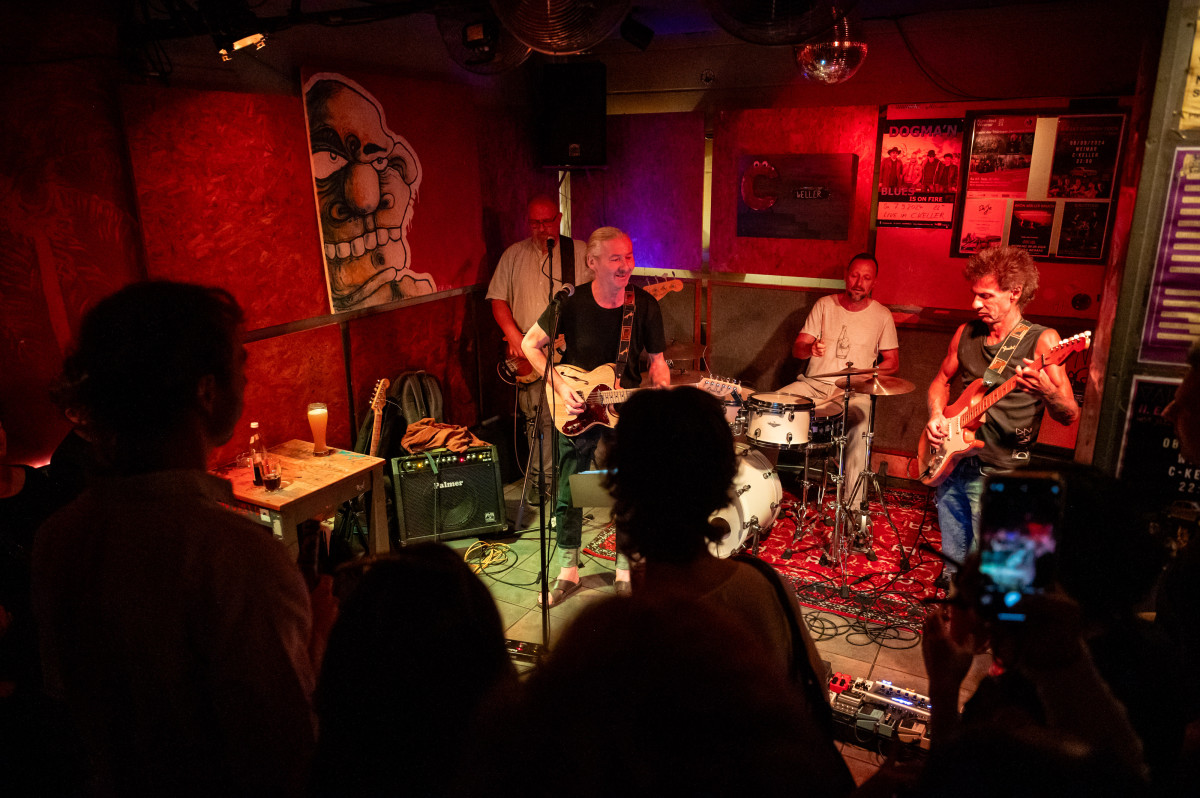 DOGMA'N - BLUES IS ON FIRE