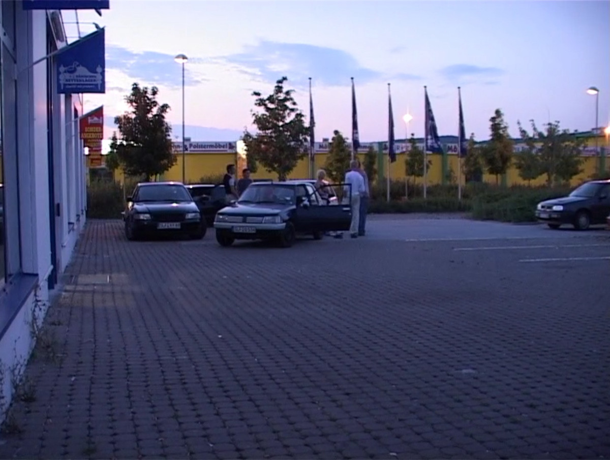 filmstill_7-minuten-zum-thema-tankstelle_c_cornelia-erdmann.jpg